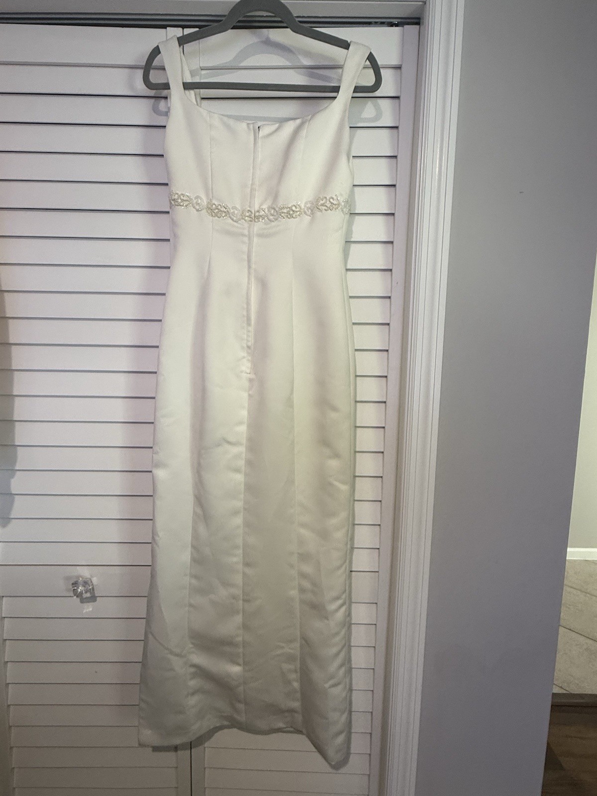 Loral Eleanor Ivory Satin Beaded Pearl Waist Square Neck Column Wedding Dress 8