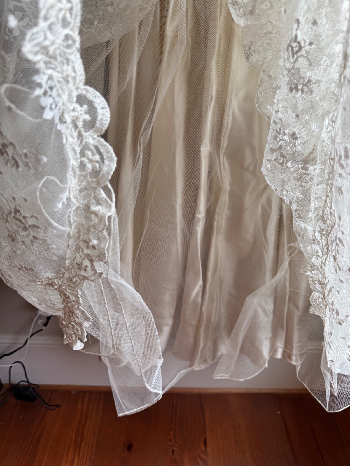Barbara Q For Darva Vintage Lace Wedding Dress Sz 10- Reception Dress/Going Away