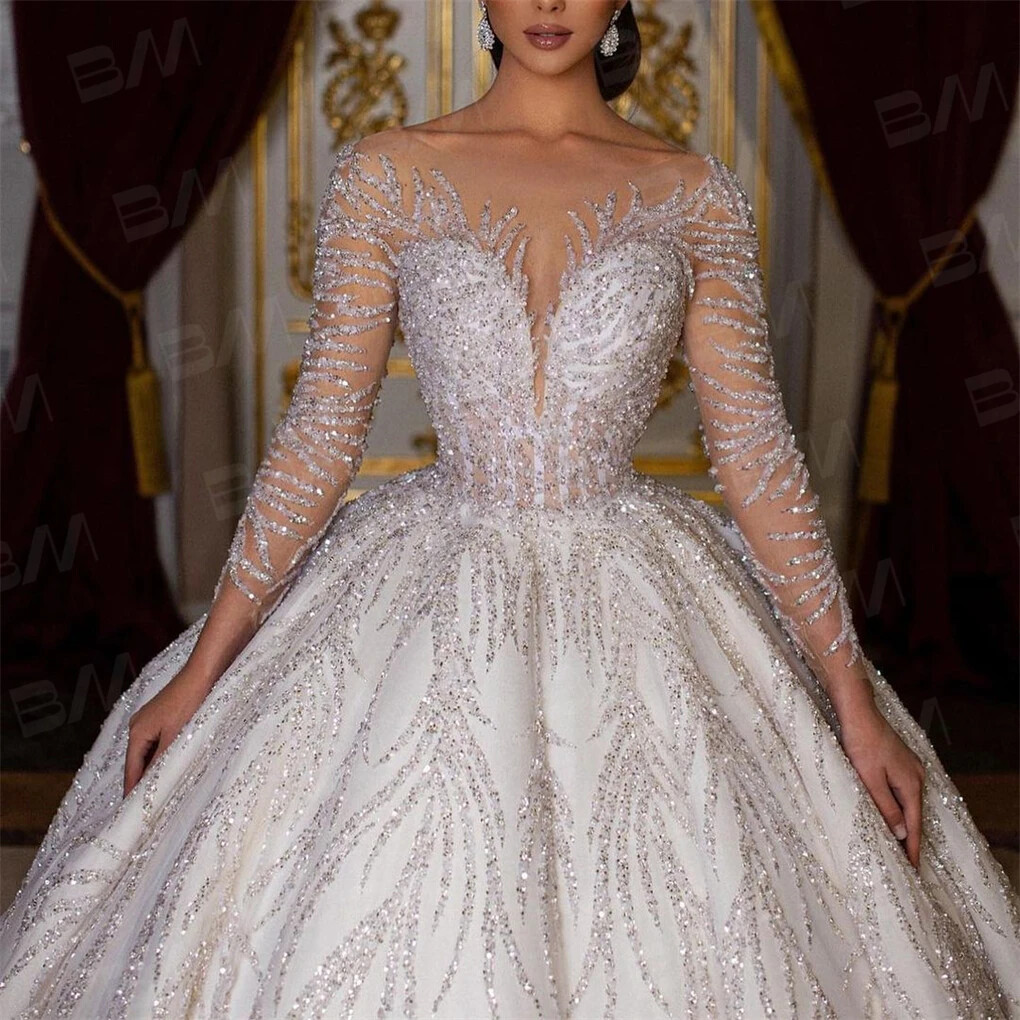 Luxury Wedding Dresses Sweetheart Neck Long Sleeves Backless Beaded Brial Gowns