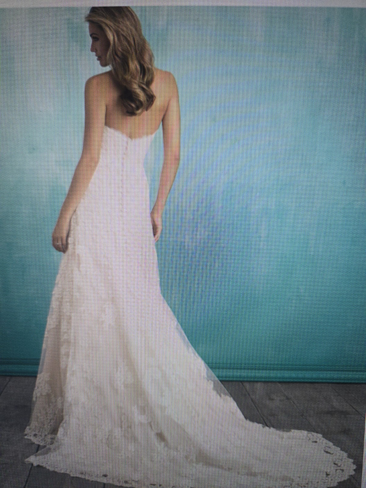 Allure Bridals 9409 Ivory Lace Sweetheart Neckline A-Line Wedding Dress Size 12