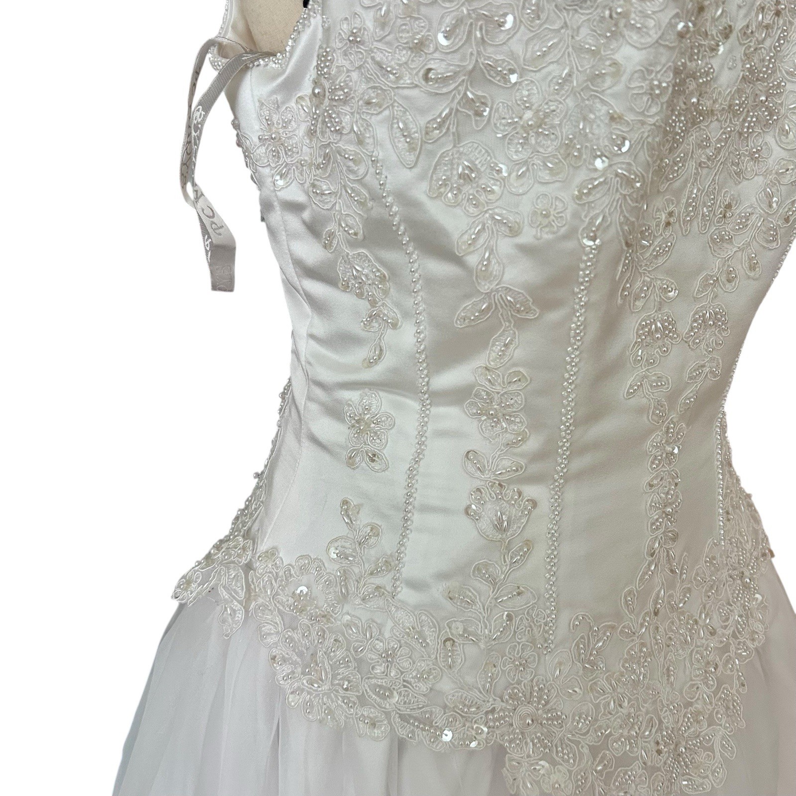 Vintage Mary’s Bridal Corset Lace Wedding Dress Beaded Train Ivory Bridal 8/10