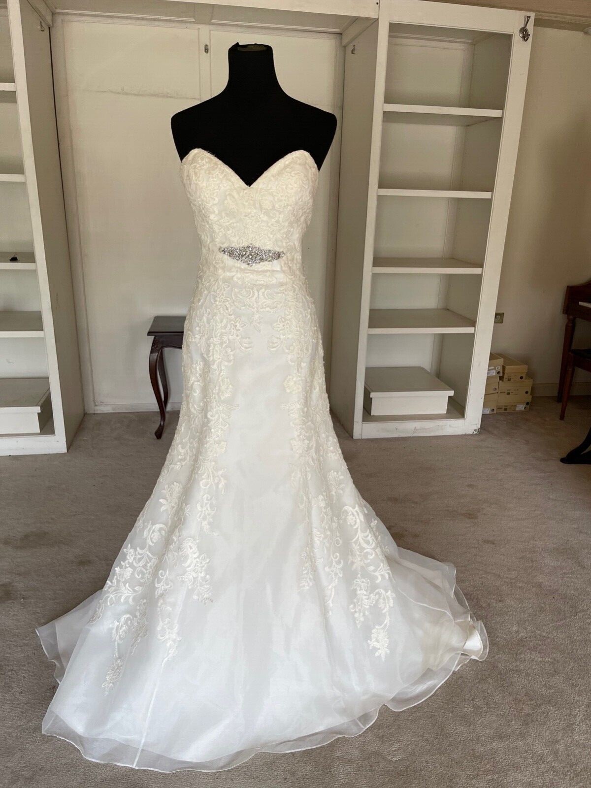 OPPORTUNITY LOT 10 NEW BRAND WEDDING GOWNS MORILEE, ALURE, STELLA YORK, ESSENSE 