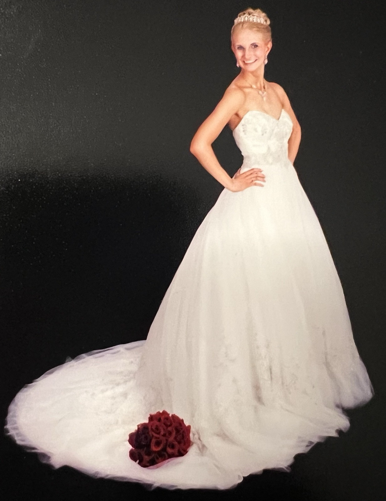 Casablanca Bridal Wedding Dress – Style 2077 – Size 0 – Ivory/Silver/Gold