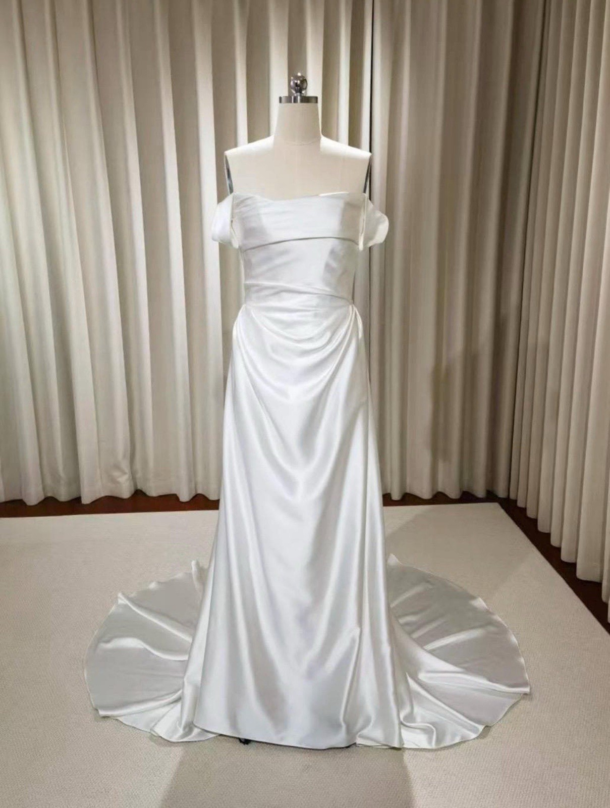 Custom NWT Satin Corset Wedding Gown With Removable Cape And Arm Straps