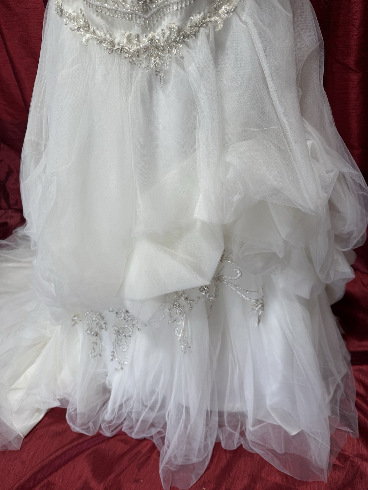 Alfred Angelo 2319C Wedding Ballgown Strapless Sweetheart Neckline Sz 8
