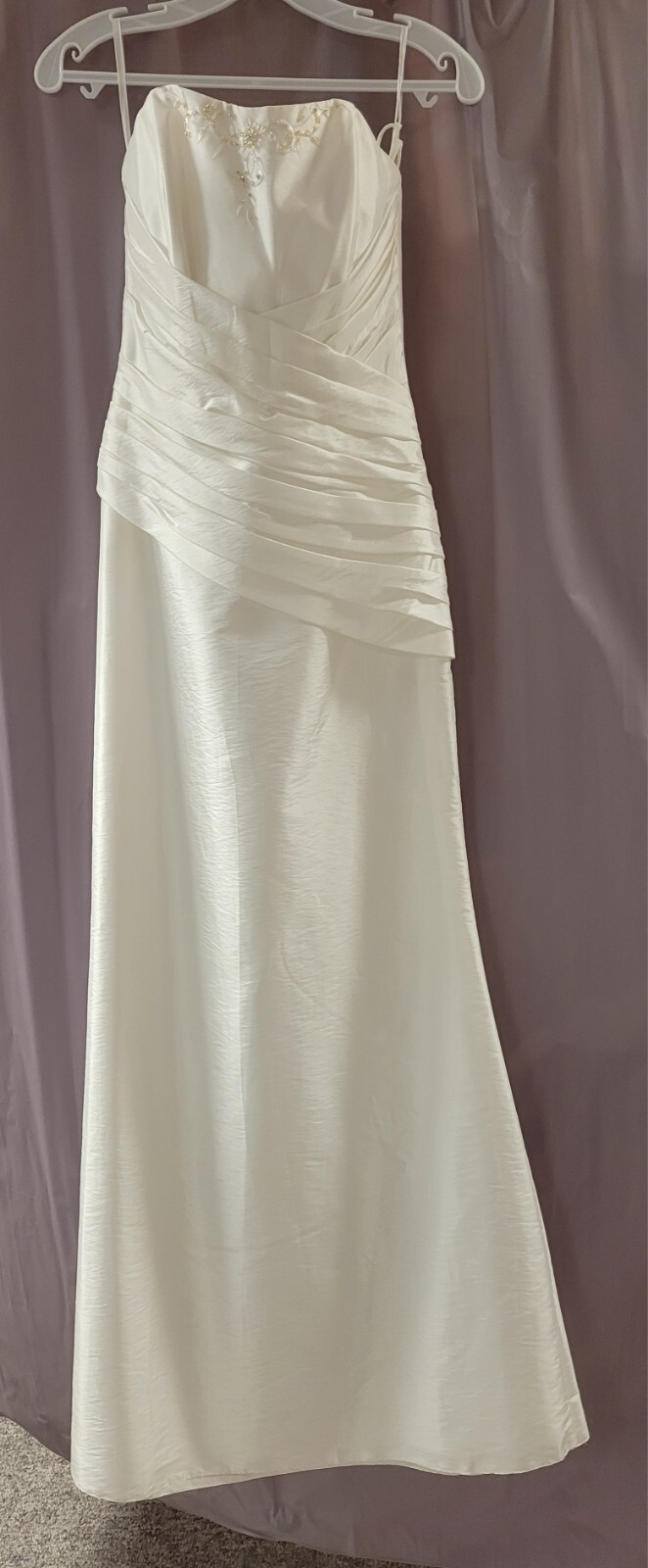 Mia Solano, MB1063, Size 8, White, Taffeta, Lace-up Back, Applique Beading