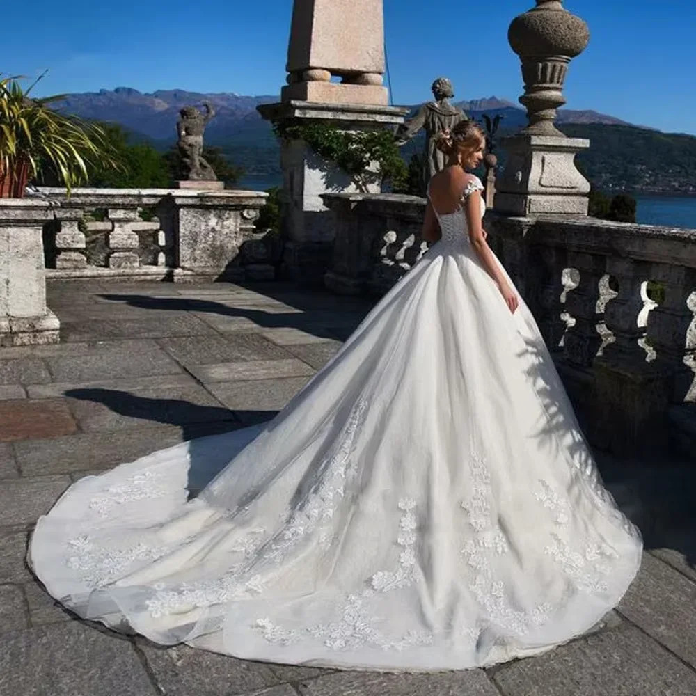 Custom Ashley Carol Vintage Wedding Dress Fashion Scoop Short Palace Dream Lace