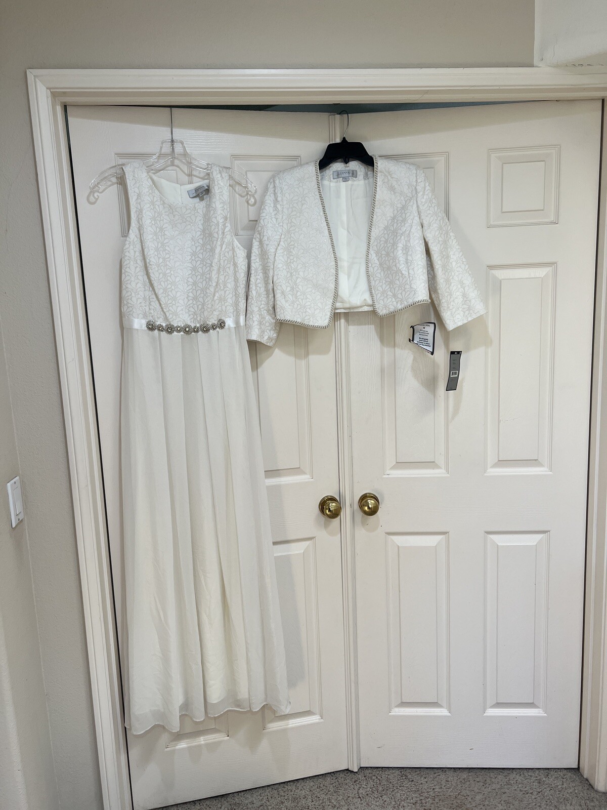 Tahari 2 PIECE White Metallic DRESS & JACKET MOTHER OF BRIDE FORMAL COCKTAIL 4