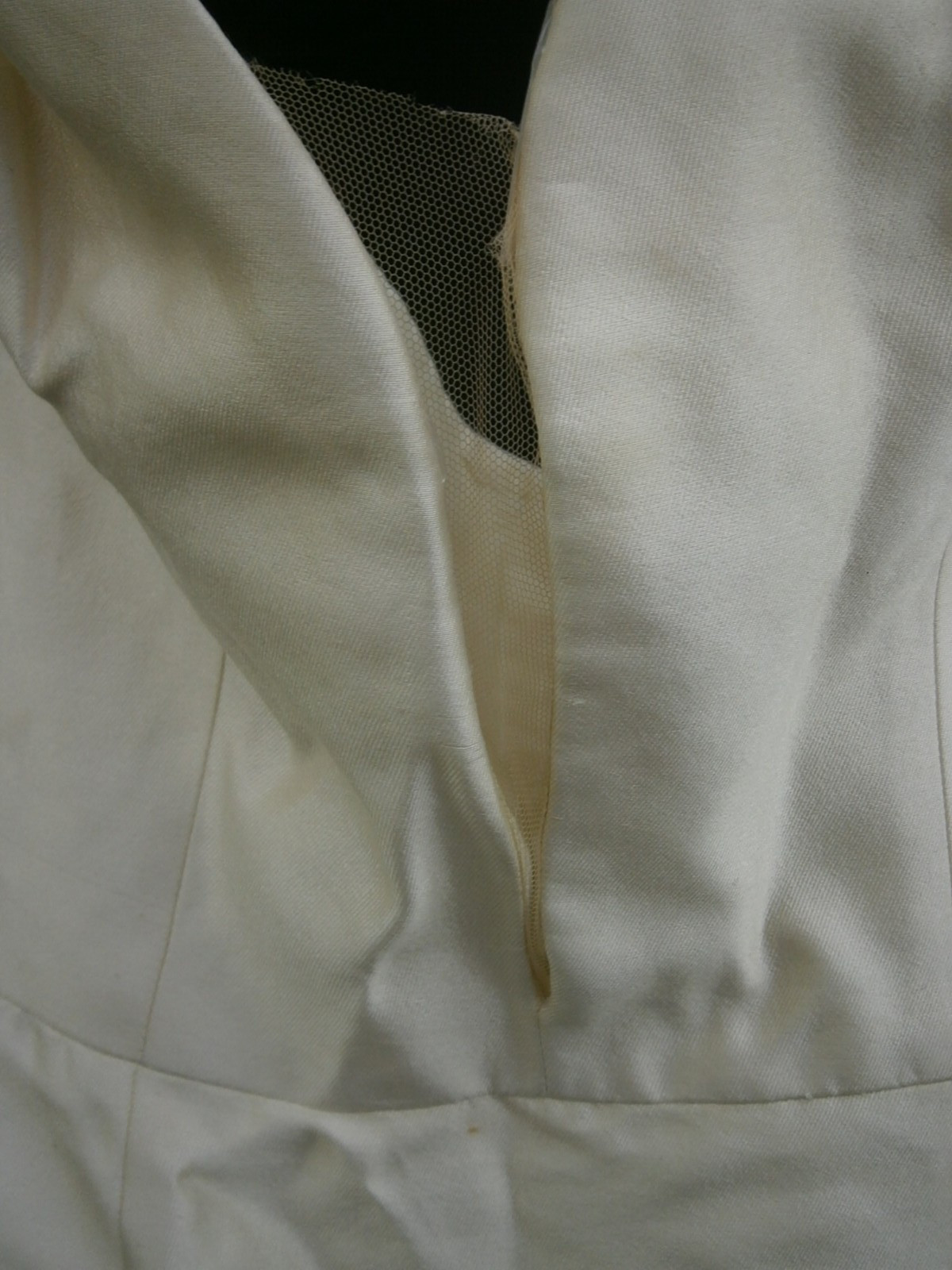 Cristine Anthony Wedding Dress 6 Ivory Silk Trumpet Plunging V Back Buttons