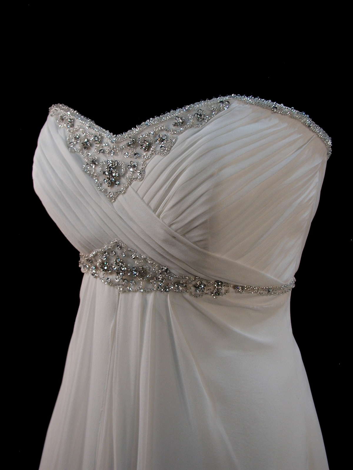 Perfect for Beach or Back Yard Mon Cheri Flowy Silk Bridal Gown Wedding Dress 12
