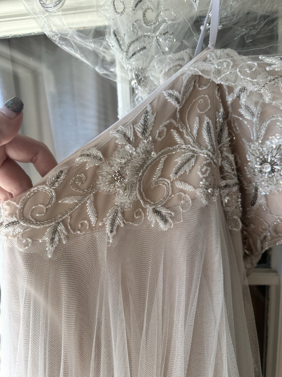 New Sample Gown Size 12 Unaltered Watters Wessex Gown Wedding Dress