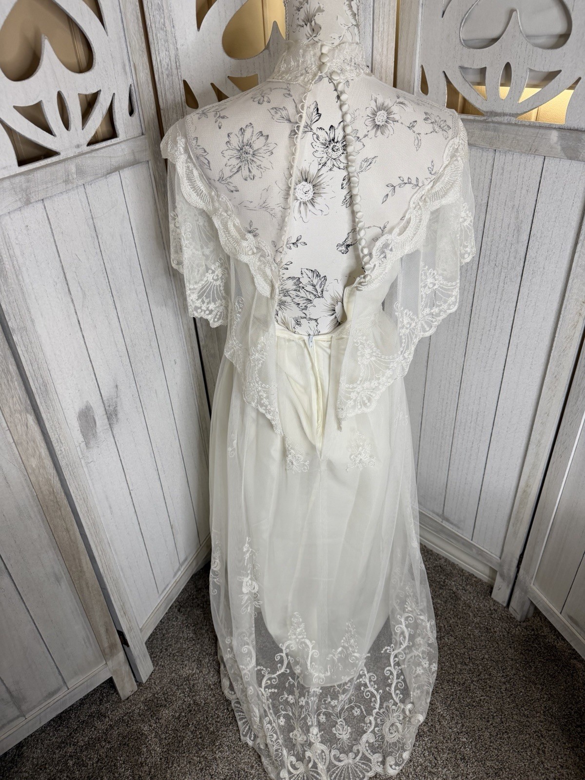 Vintage 50s 60s Alfred Angelo Lace High Neck Wedding Gown Victorian Prairie XS