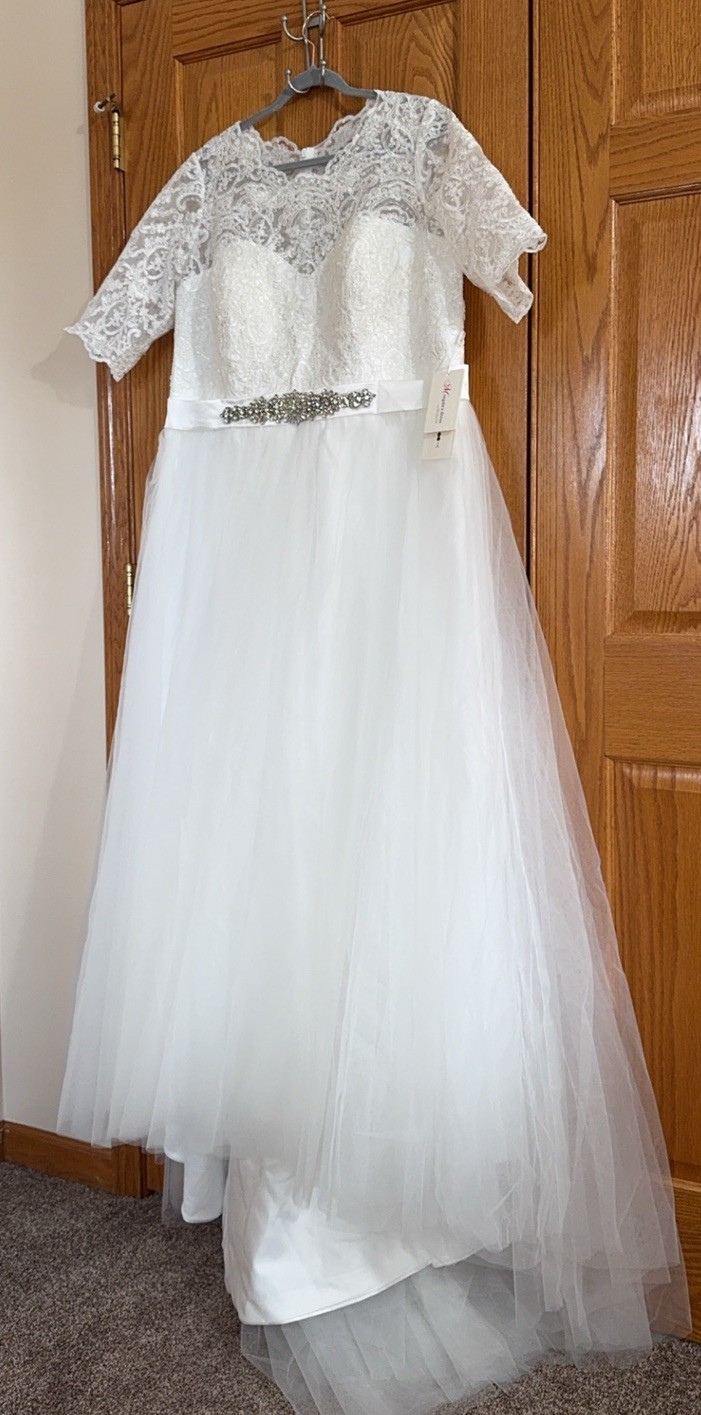 Bride Wedding Dress Plus Size 14W Modern Mingda Embellished Lace White Gown -NWT