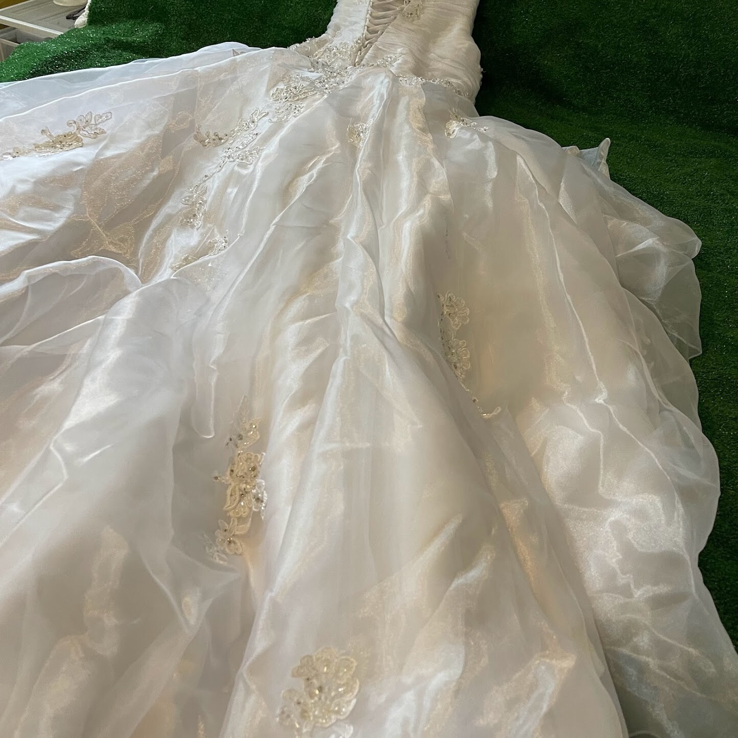 Maggie Sottero Haute Couture Imperial Gown Off Shoulder Wedding Dress Size 0