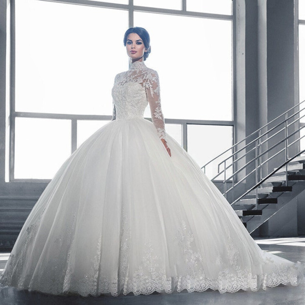 Elegant Ball Gown Wedding Dresses Long Sleeves Lace Applique Bridal Gowns Custom