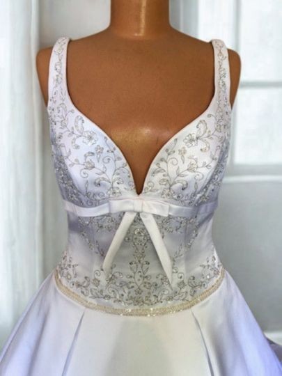 White Moonlight Bridal Gown SZ 10. Designer Crystal Embellished Wedding gown.