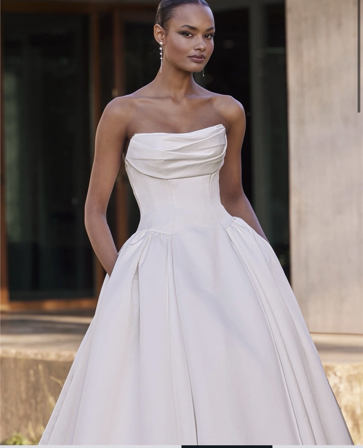 Strapless White Satin Ball Gown/Duchess Wedding Dress Train Zipper/Buttons