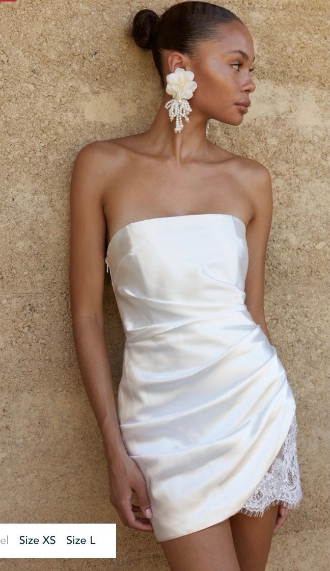 BRAND NEW NEVER WORN Grace Loves Lace Satin Mini Wedding Dress – Medium
