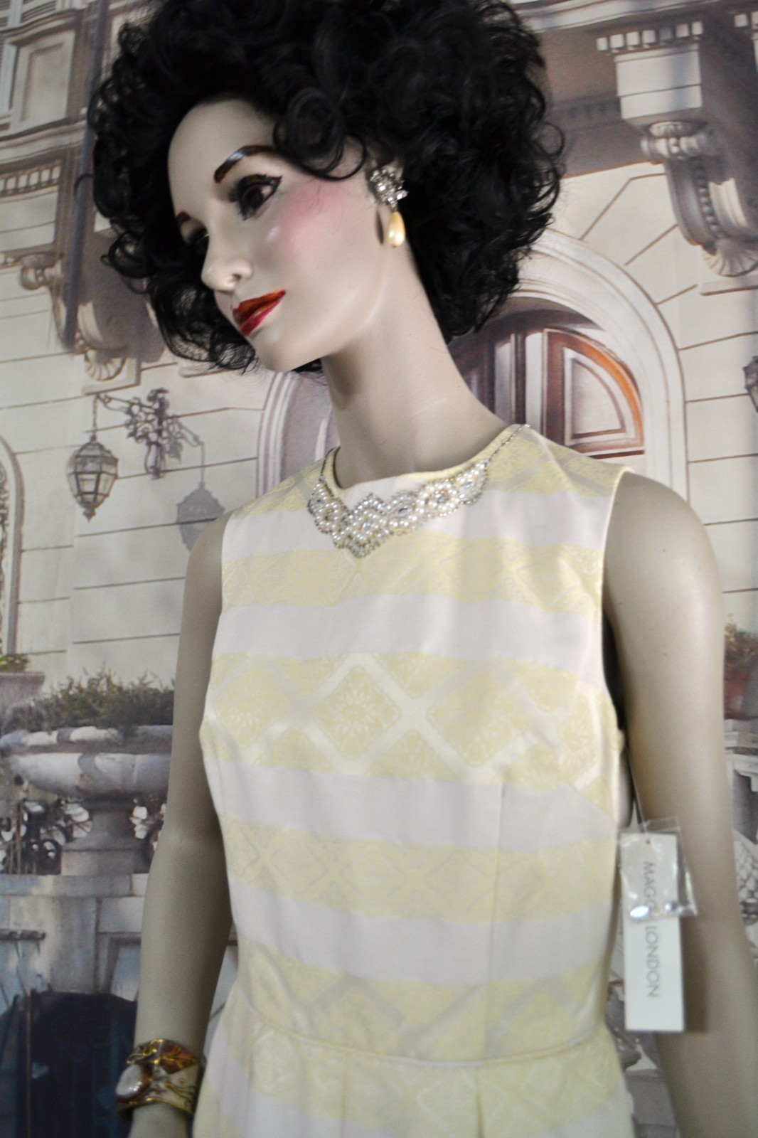 Maggy London Dress Size 8 Yellow White Brocade w/ Pearls Rhinestones New W/ Tags