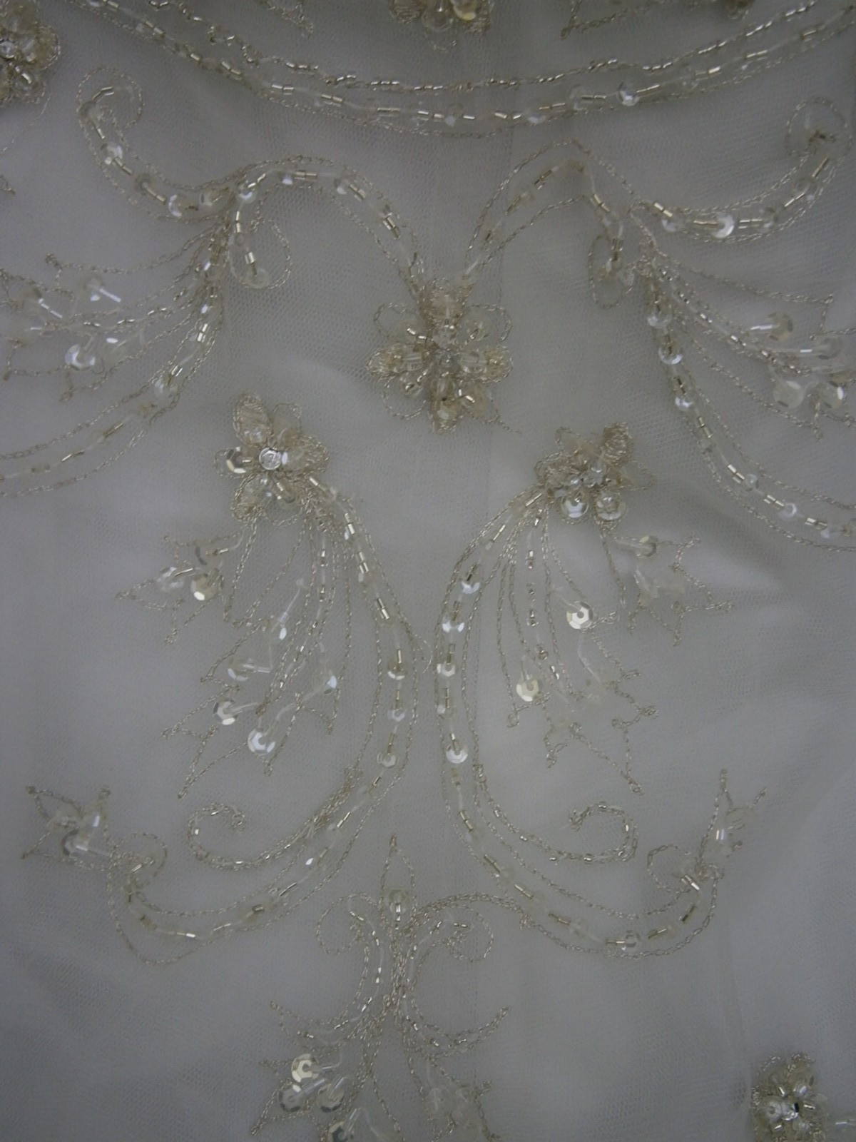 Casablanca Wedding Dress Ball Gown 16-18 White Taffeta Beaded Champagne Elegant