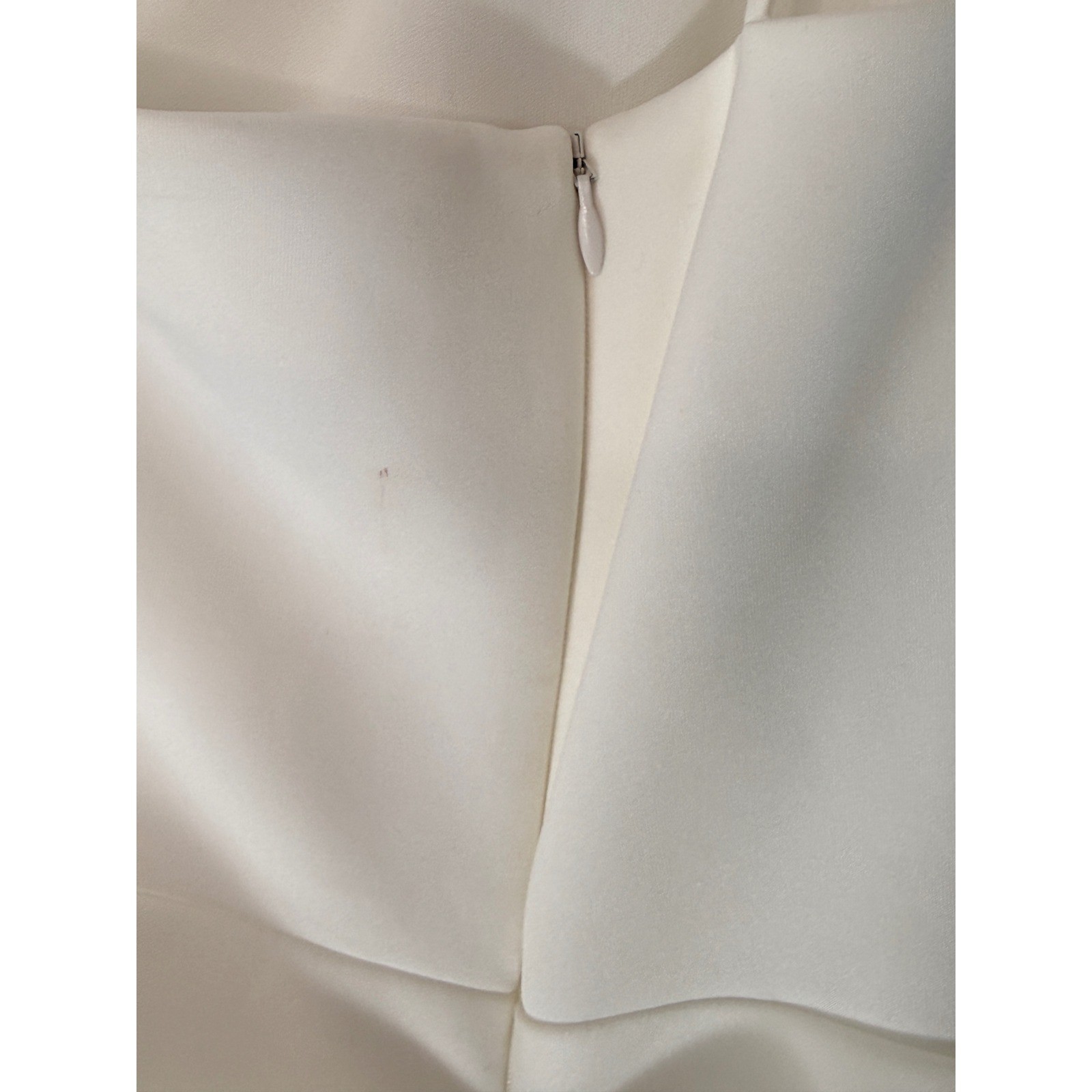 Xscape Maxi Dress Wedding Formal White One Shoulder Scuba Ruffle Dress Size 8