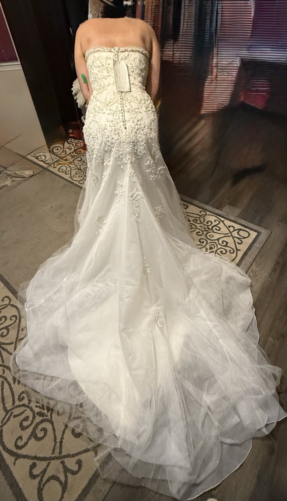 Anjolique Ivory Sweetheart Sleeveless Mermaid Wedding Dress Size 10 Train