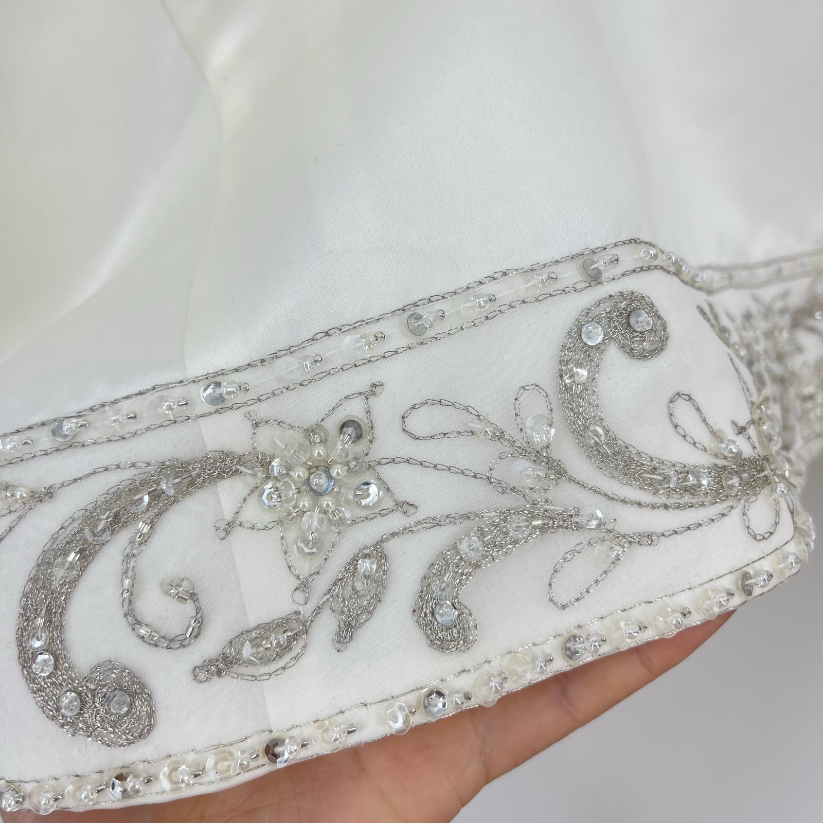 Casablanca Bridal | NWT Strapless Crystal Wedding Dress 1922 Size 12