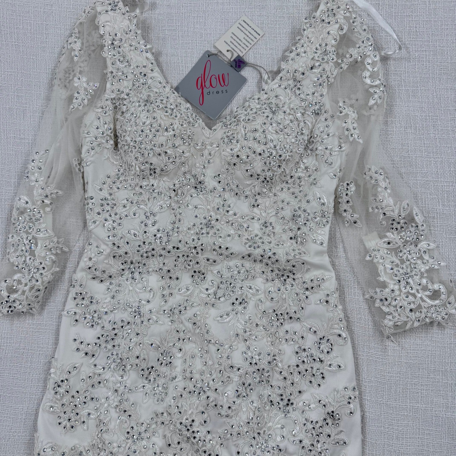 Glow Women Size 0 Rhinestone Embellished Mermaid Wedding Gown Long Sleeve V-Neck