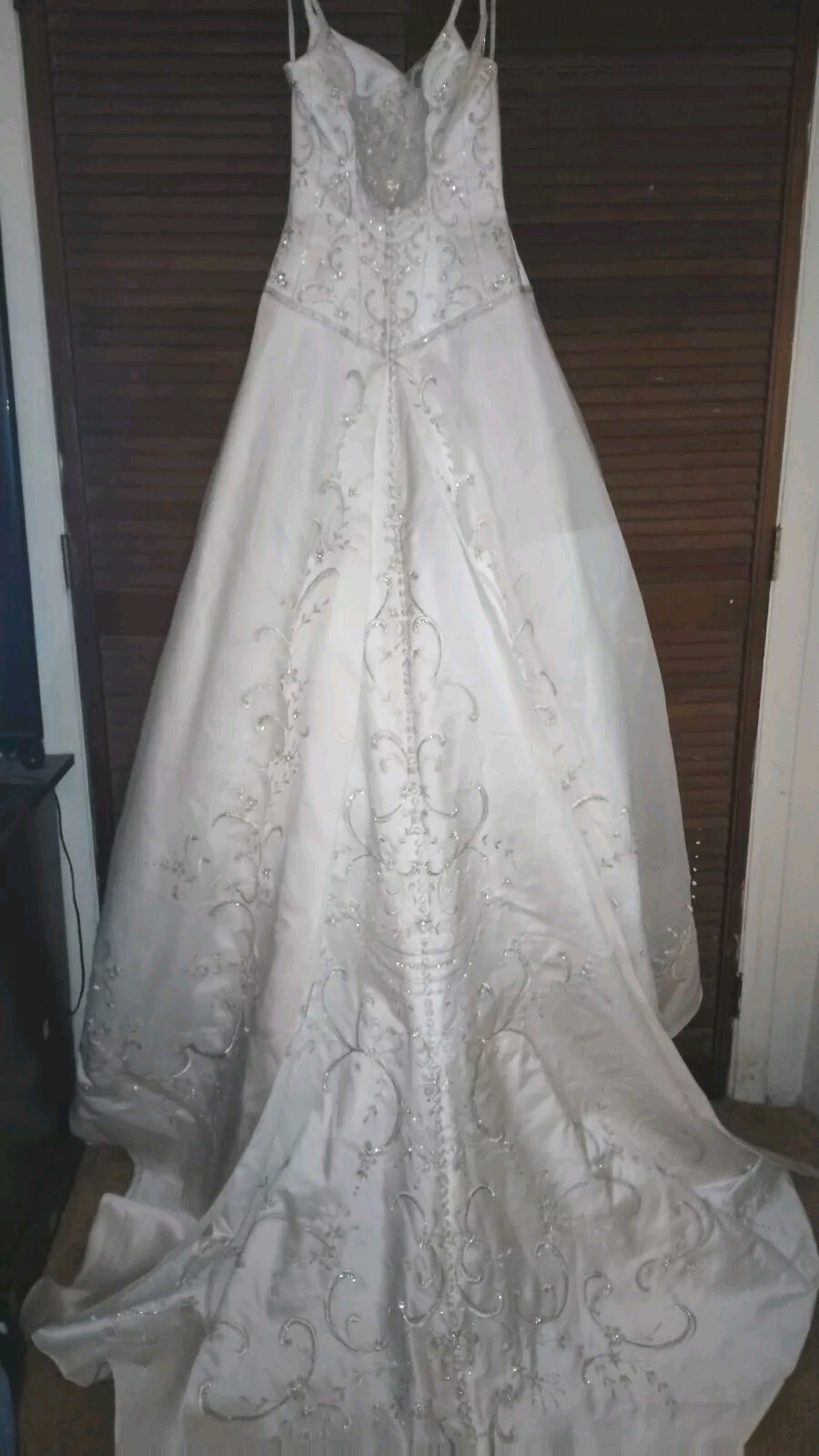 JASMINE HAUTE COUTURE BEADED RHINESTONE WEDDING DRESS BUTTON EXCELLENT PRICE!
