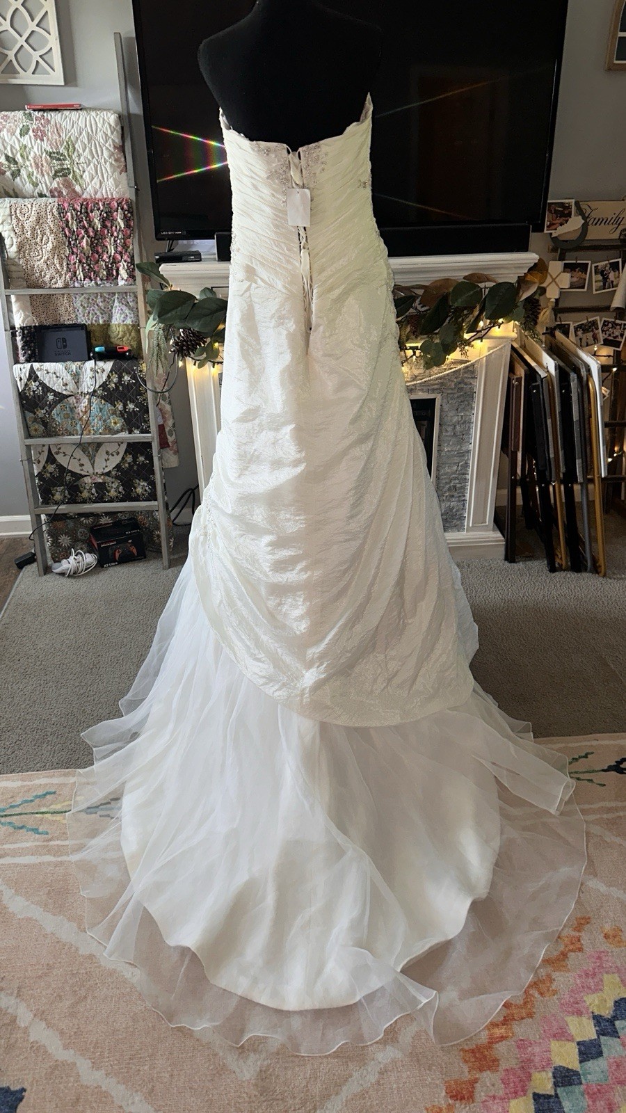 White Silver Strapless Embroidered Ball Gown Wedding Dress Size 14