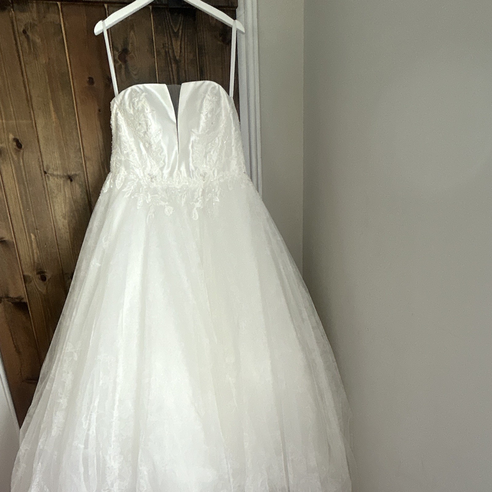 White Strapless Lace Bodice Ball Gown Wedding Dress Full-Length Corset Back