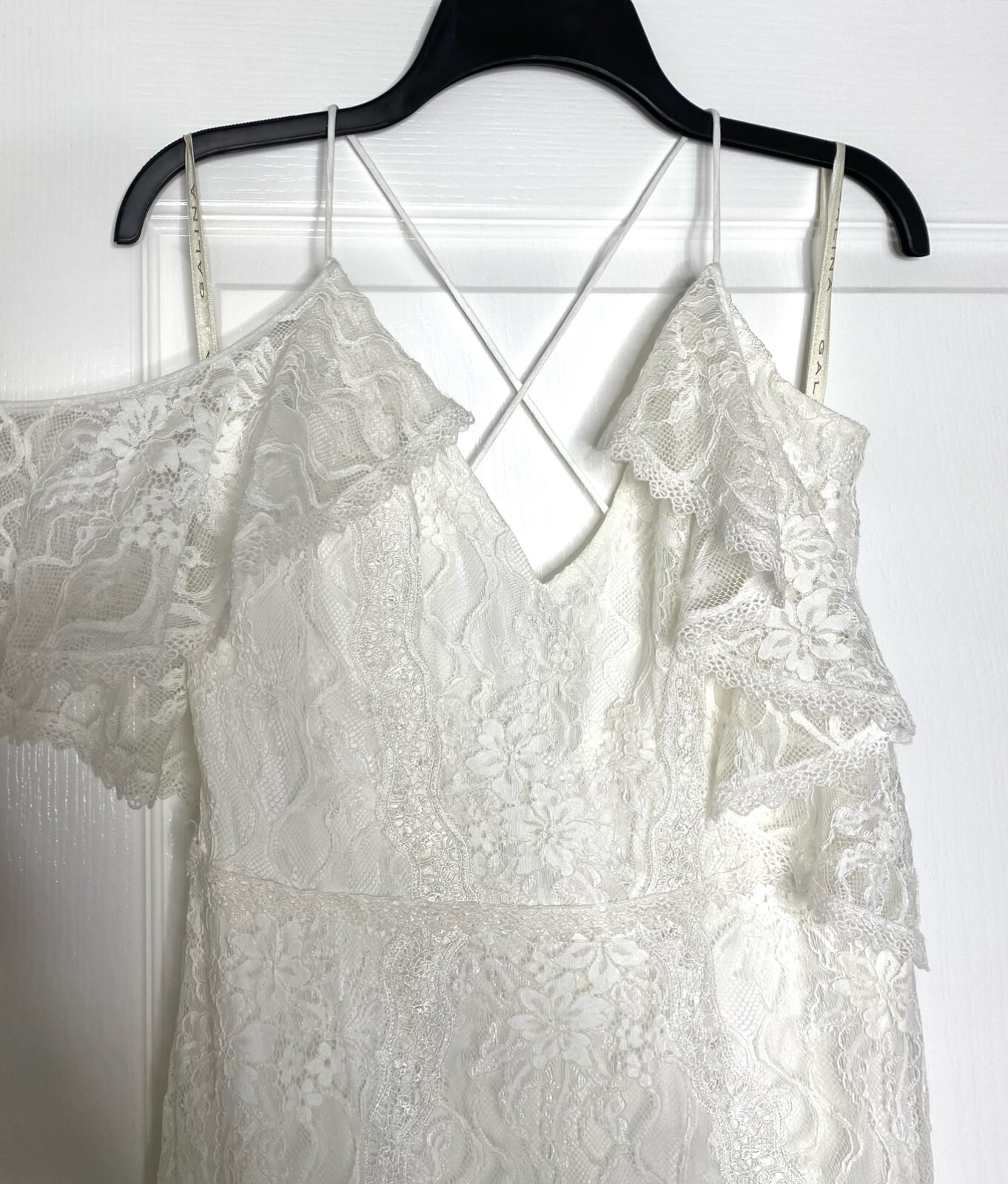 GALINA Off-White Lace V-Neck Cold Shoulder Bridal Wedding Dress Gown 14 US = XL