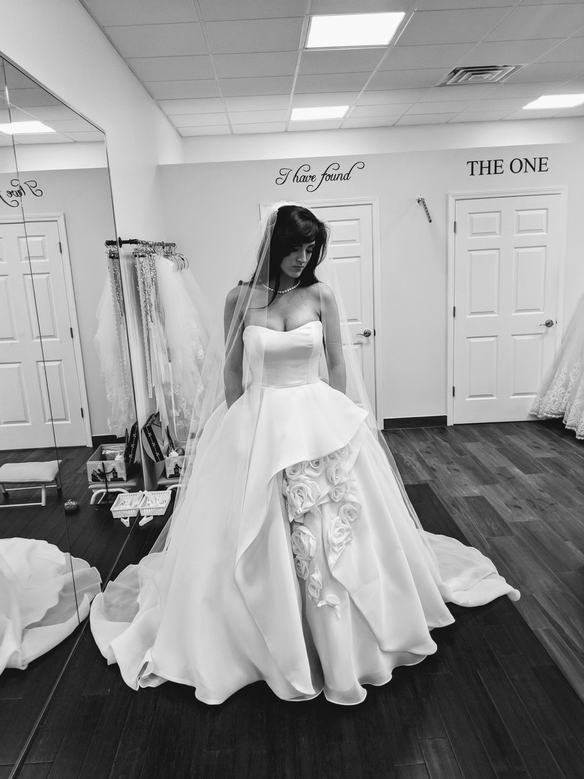 NEVER BEEN WORN!! WEDDING BALL GOWN BARELY BLUSH COLOR