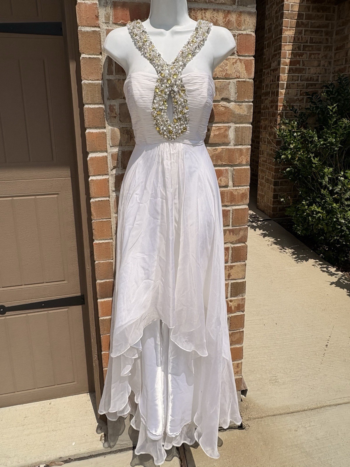 Sherri Hill 19662 High-Low Halter Beaded Chiffon Dress White/Gold Size 4