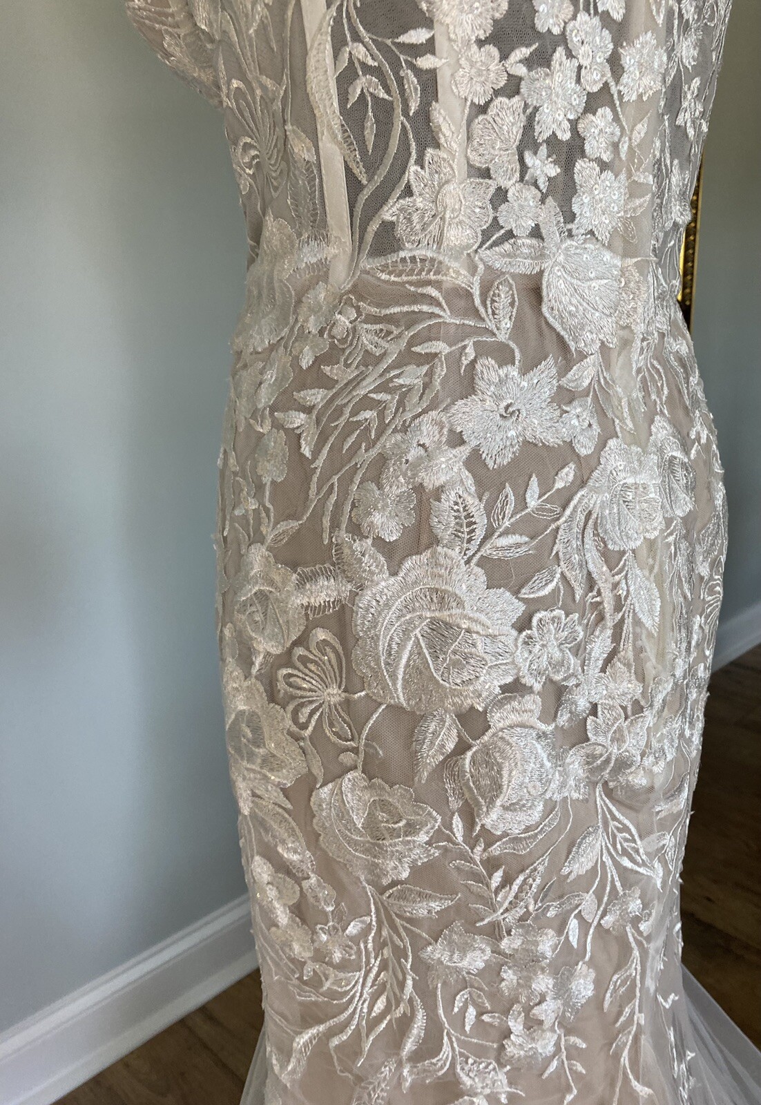 Champagne Sleeveless Mermaid Wedding Dress