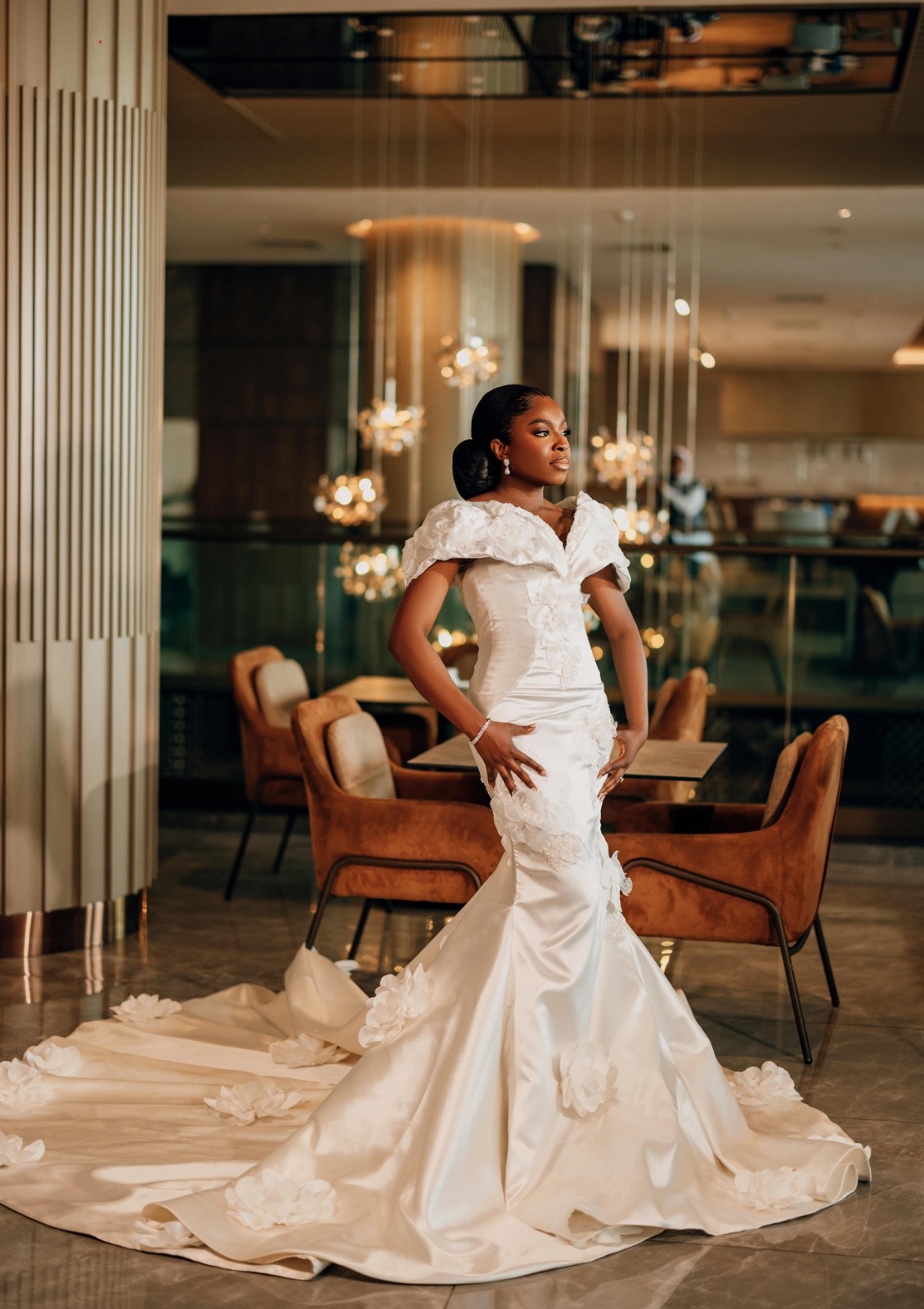 wedding dress size 8 pre owned ($2800 at retail)
