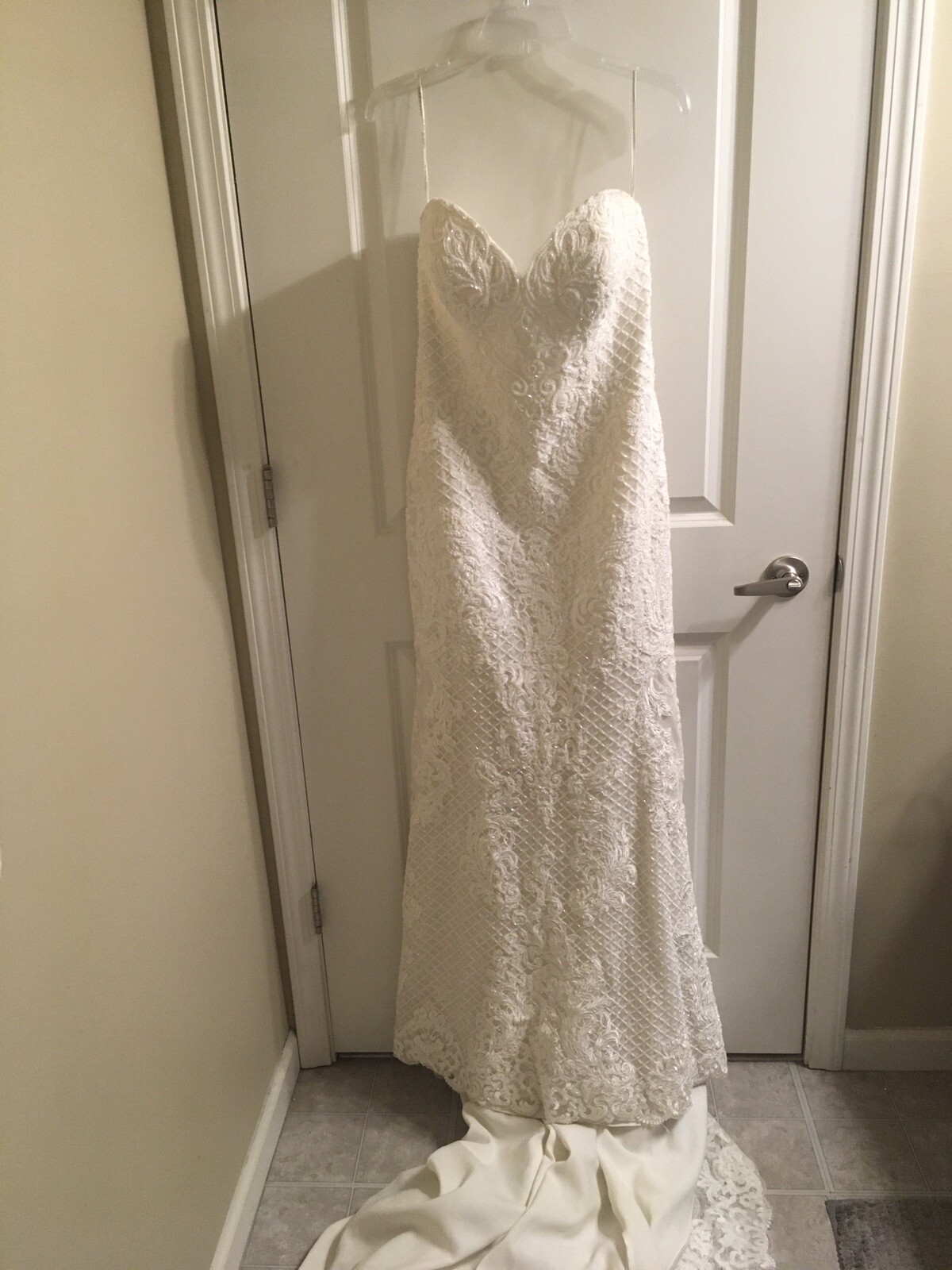 Martina Liana Wedding Dress Size 14 (Style 909, original store price $4,000)