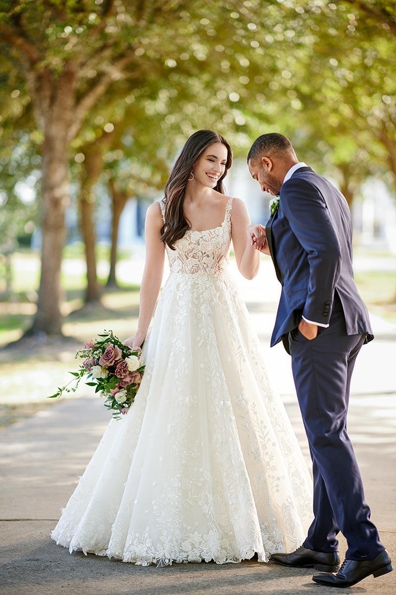 Martina Liana Wedding Dress – Sample Size 10, Never Worn, Never Altered