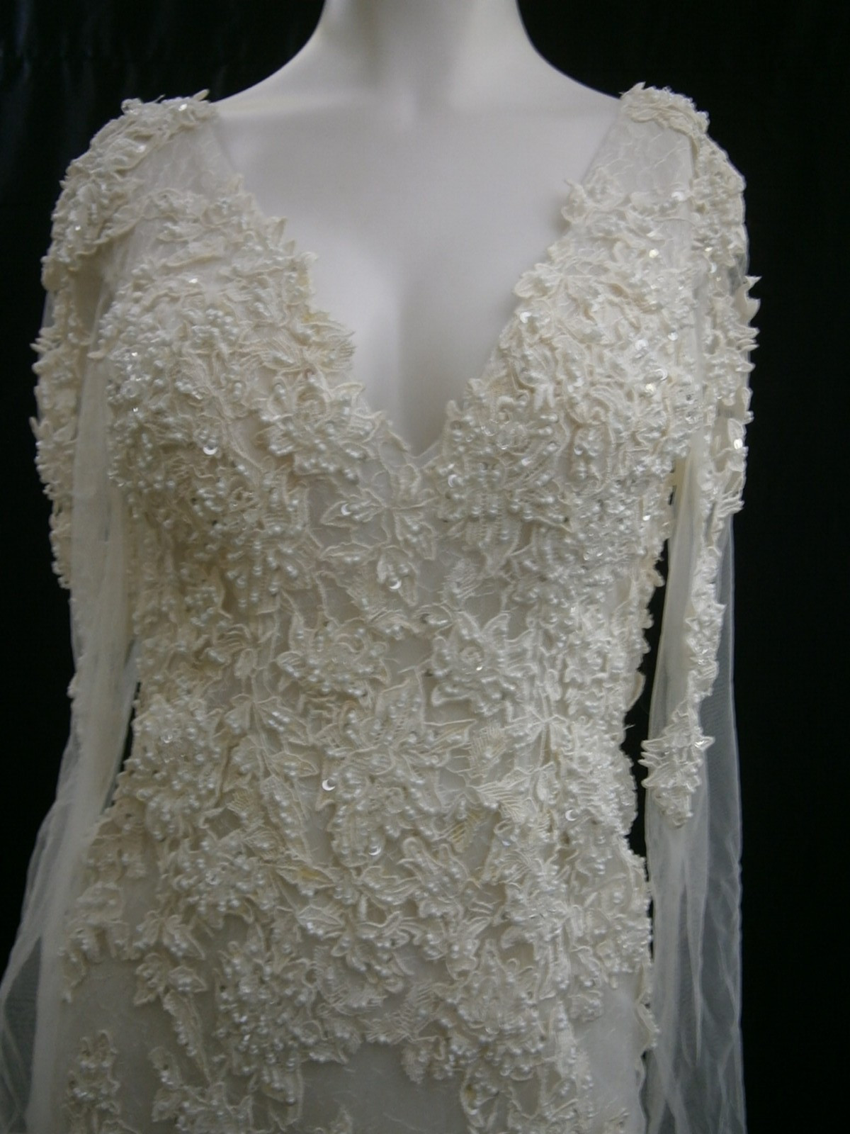 Claire Wedding Dress 4 Off-White Sparkle Tulle Lace Appliques Beaded Boho NEW