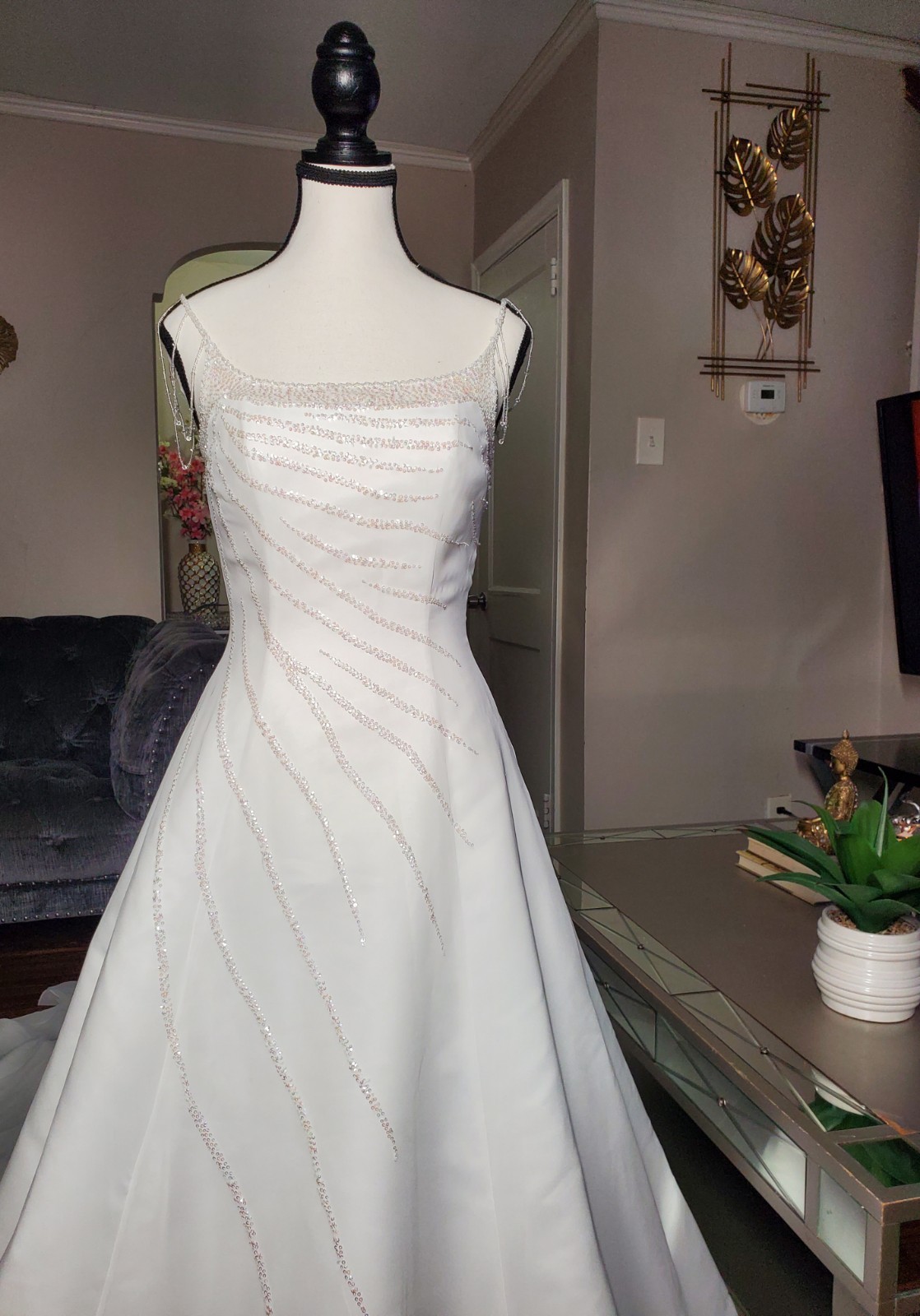 Moonlight Elegant White Wedding Dress Size 4 Retail $5,000
