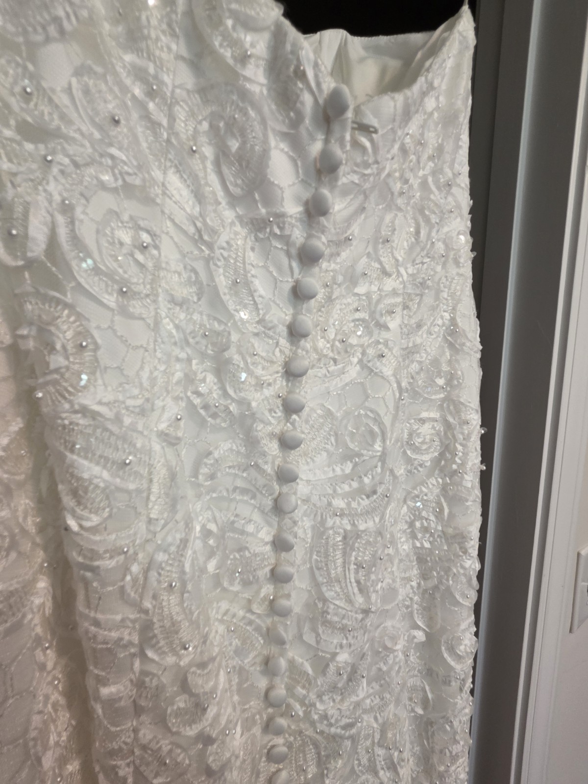 Davids Bridal Wedding Dress Galina Signature Sophisticated & Stylish, Petite 2P