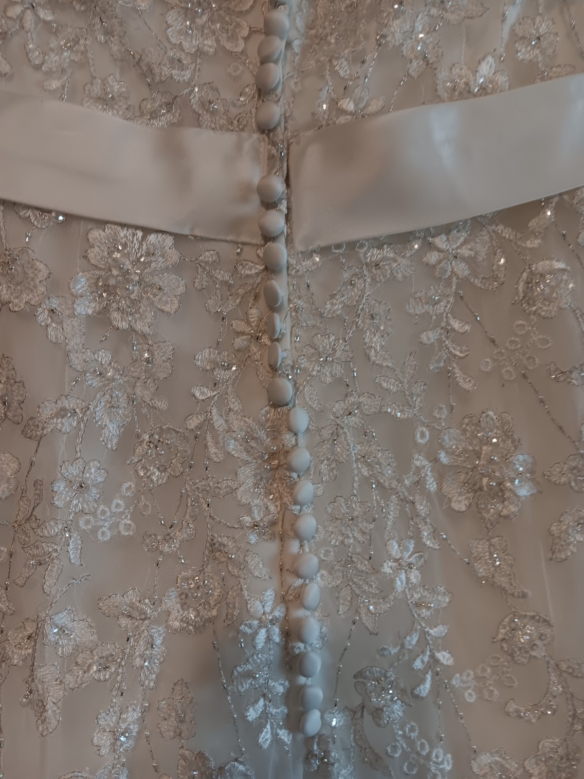 Mori Lee Wedding dress Embroided size 12 Pearl