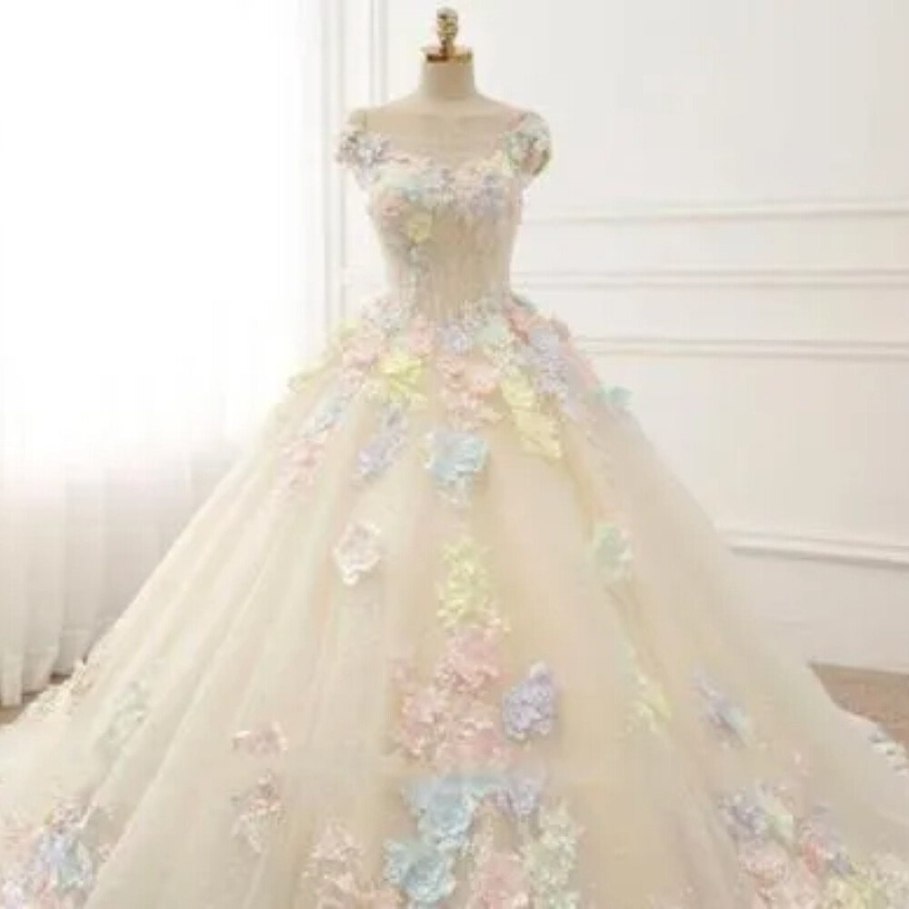 colorful flower lace up wedding dresses appliques bridal gowns with long train