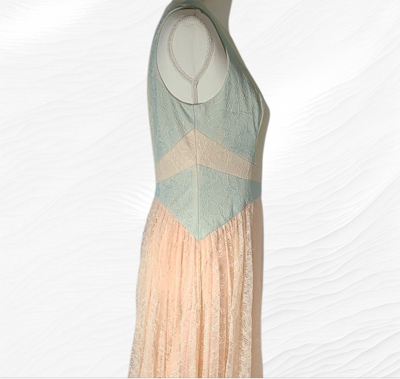 Adrianna Papell Halter Neck Sleeveless Ruched Lace Dress Apricot Multi Size 10