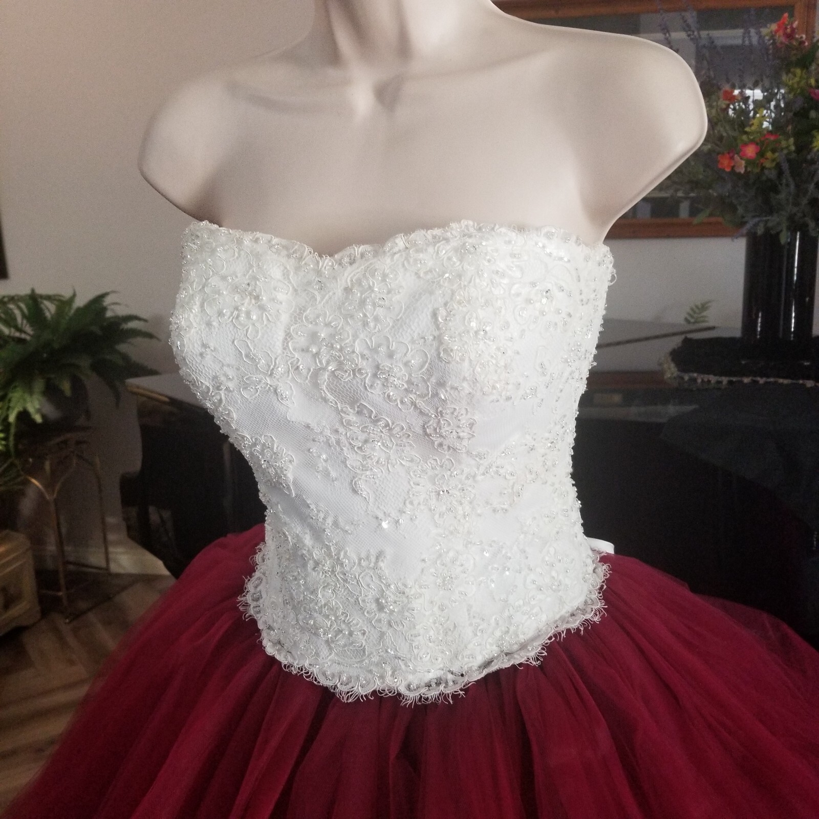 Candlelight Ivory Lace Beaded Bridal Wedding Corset Tea Length Tulle Skirt SZ ML
