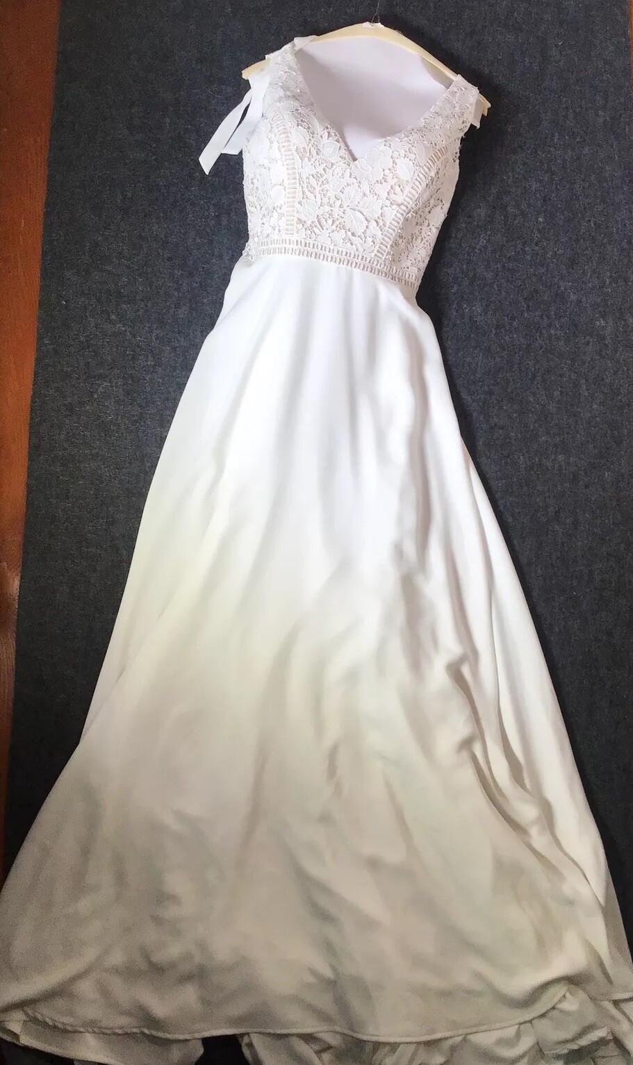 Marylise Embroidered ￼White Wedding Dress