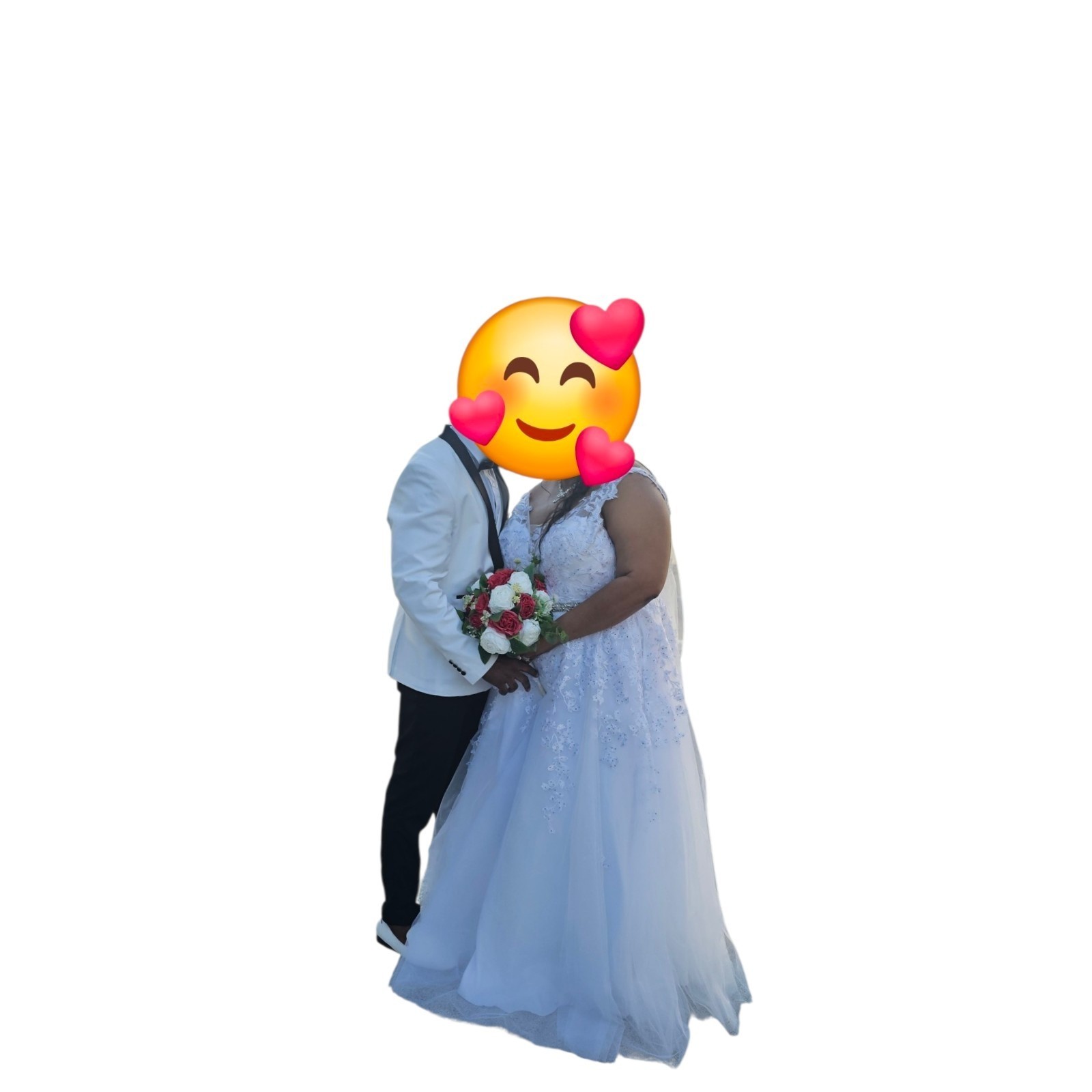 Sleeveless Plus Size White Ball Gown Wedding Dress Lace Beading V-Neck Tulle