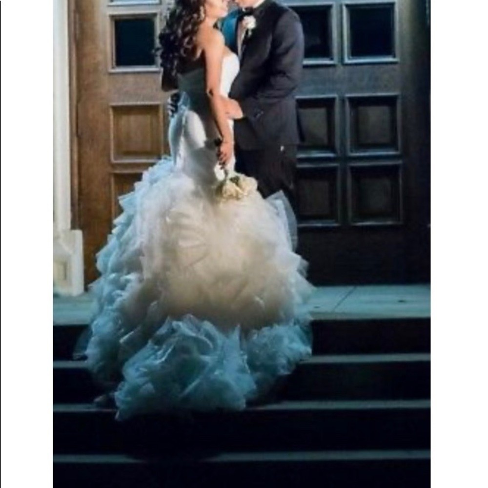 Pronovias Mildred Wedding Dress 22 Off-White Mermaid Ruffles Ball Gown Ethreal