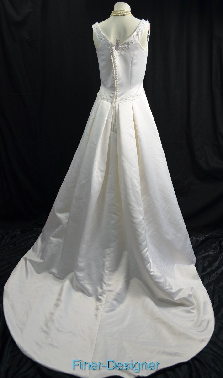 Jasmine Haute Couture Portrait Wedding Gown Ivory bride train dress 12 NWT $1800