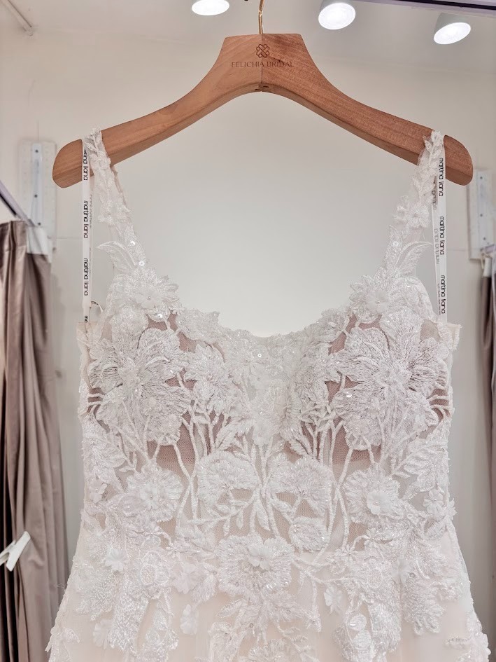 Martina Liana Wedding Dress – Sample Size 10, Never Worn, Never Altered